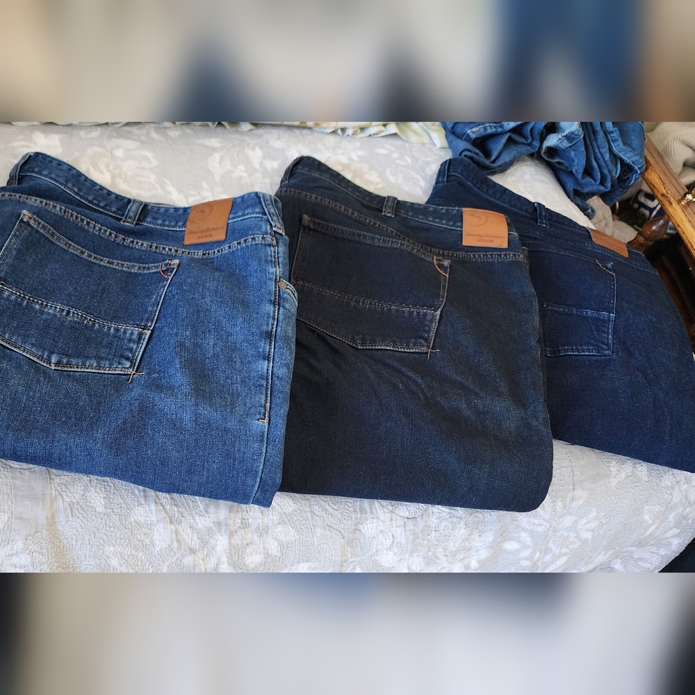 Tommy Bahama 3 Pack Men's Blue and Black Jeans